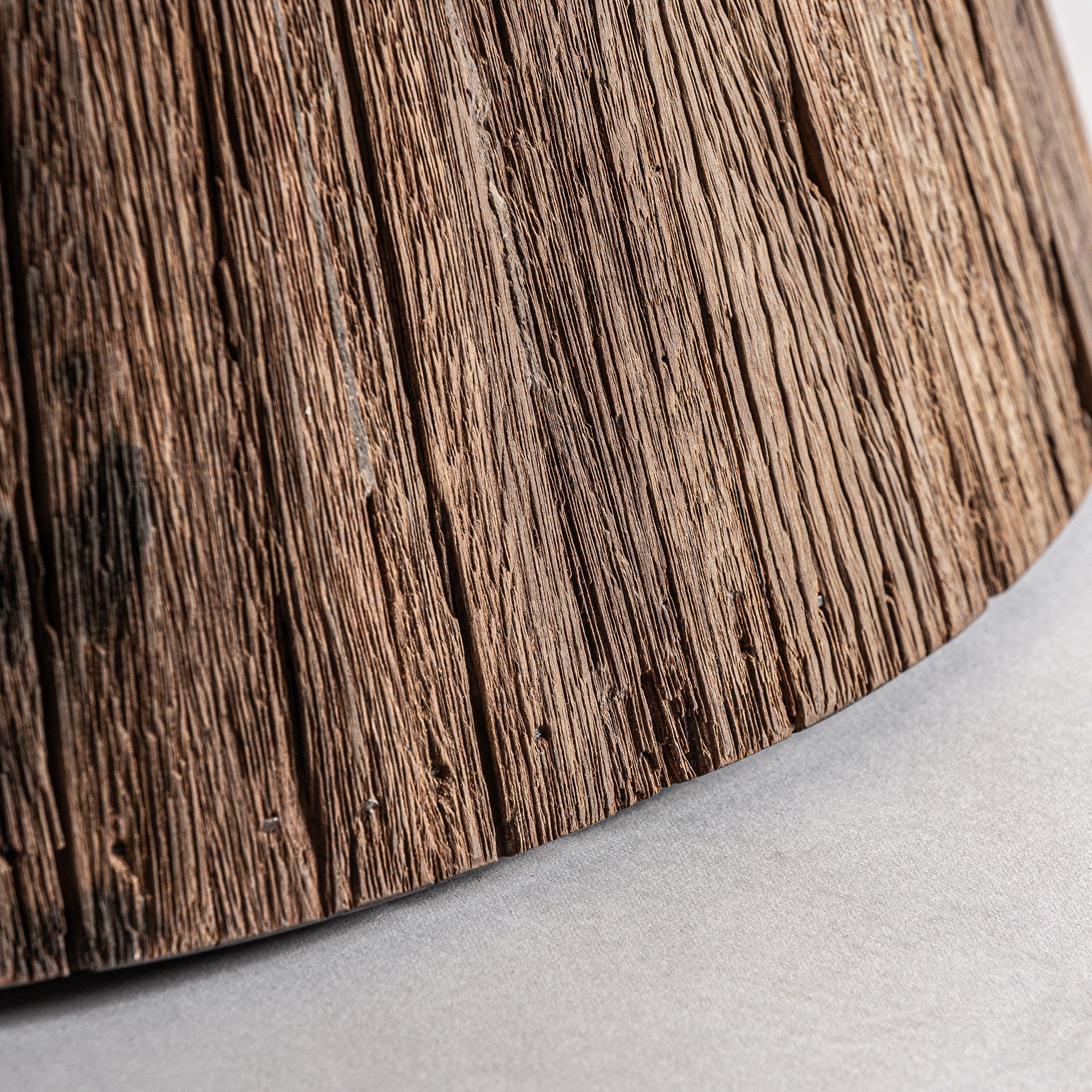 TOIGNE DINING TABLE